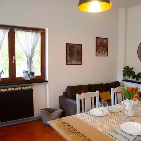 펜션 Oleandri 아메그리아